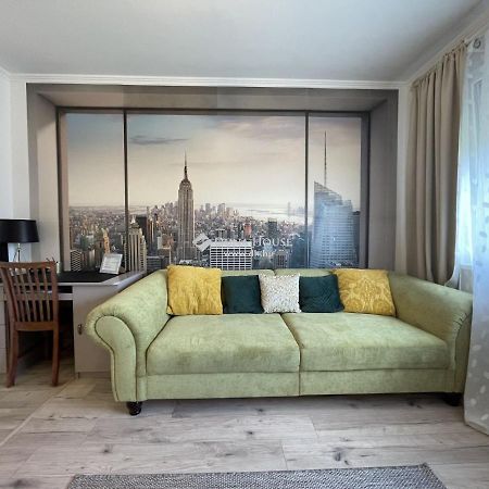 ザラエゲルセグYbs Apartmanアパートメント エクステリア 写真